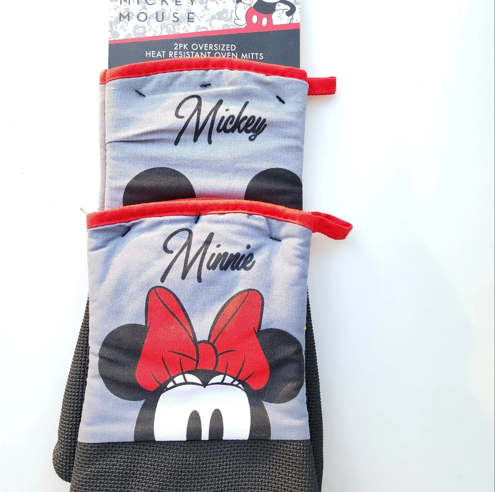 Set of 2 Disney Mickey‎ and Minnie Oven Mitts Neoprene Grip